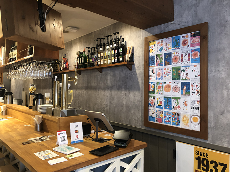 まごころピアット店内作品展示の様子